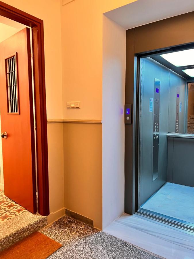 Bed and Breakfast Adi Boutique House Saloniki Zewnętrze zdjęcie